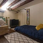 Сasa de vacaciones Antiba House