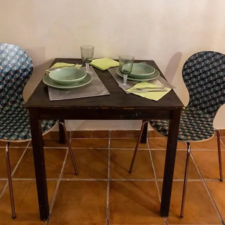 Antiba House פררה