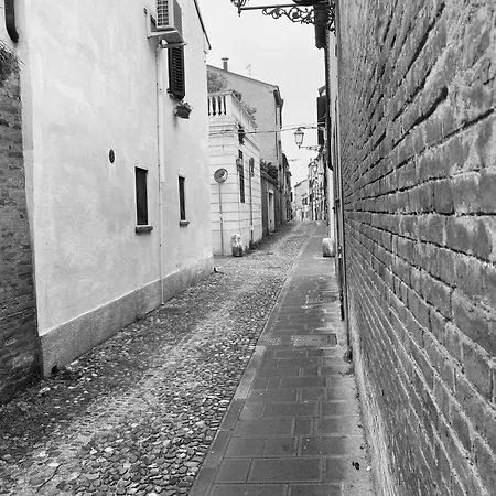 Antiba House בית נופש *