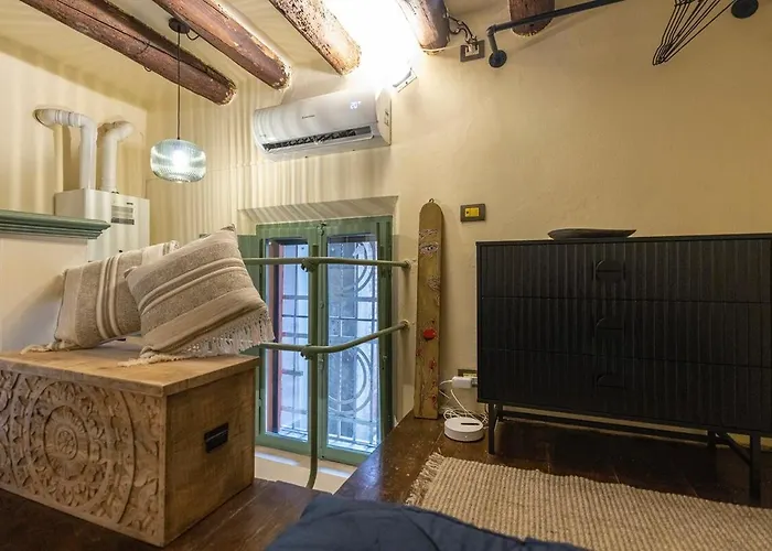 Дом отдыха Antiba House *